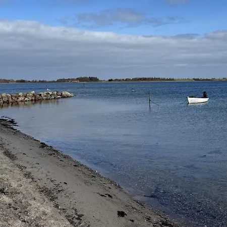 Vakantiehuis Hyggelig Feriebolig Med Havudsigt