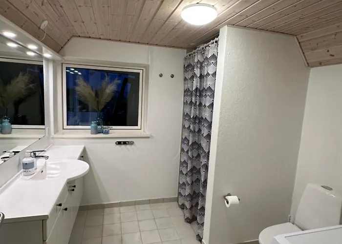 Hyggelig Feriebolig Med Havudsigt